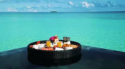 Mövenpick Resort Kuredhivaro Maldives Impressionen